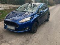Gebraucht Ford Fiesta 80 PS (58 kW) 2017 Blau Kleinwagen