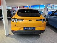 Gebraucht Ford Mustang Mach-E Basis 216 kW (294 PS) 2022 Orange SUV