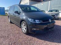 Gebraucht VW Touran Trendline 116 PS (85 kW) 2018 Grau Van / Kleinbus