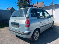 Second-hand Hyundai Matrix 103 CP (75 kW) 2007 Albastru Monovolum