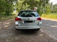 Gebraucht Opel Astra 140 PS (102 kW) 2012 Silber Kombi