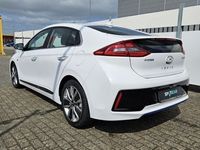 gebraucht Hyundai Ioniq 1,6 GDI Premium Hybrid*nur 38860 km*