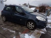 Gebraucht Renault Clio III 75 PS (55 kW) 2012 Grau Kleinwagen