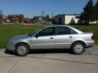 Second-hand Audi A4 101 CP (74 kW) 1995 Gri Berlinǎ