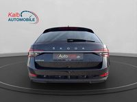 Gebraucht Skoda Superb Style 150 PS (110 kW) 2021 Blackmagic perleffekt Kombi