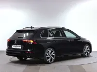 Gebraucht VW Golf VIII Style 150 PS (110 kW) 2024 Grenadillschwarz metallic Kombi