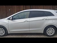 Gebraucht Hyundai i30 110 PS (80 kW) 2016 Silber Kombi