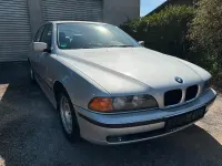 Gebraucht BMW 528 193 PS (141 kW) 2000 Silber Limousine