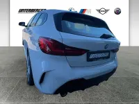 Gebraucht BMW 118 Performance 136 PS (100 kW) 2023 Alpinweiß uni Limousine