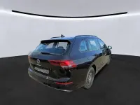Gebraucht VW Golf VIII Life 150 PS (110 kW) 2023 Schwarz Kombi