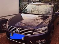 Gebraucht VW Passat Highline 122 PS (89 kW) 2011 Blau Kombi