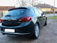 Gebraucht Opel Astra Edition 140 PS (102 kW) 2015 Schwarz Limousine