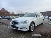 Gebraucht Mercedes 220 170 PS (125 kW) 2012 Weiß Limousine