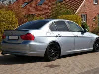 Używany BMW 325 Exclusive 218 KM (160 kW) 2010 Niebieski Sedan/Limuzyna
