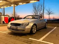 Gebraucht Mercedes SLK230 193 PS (141 kW) 1998 Silber Cabrio