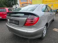 Gebraucht Mercedes C180 140 PS (102 kW) 2003 Silber Coupé