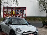 Używany Mini Cooper 136 KM (100 kW) 2014 Srebrny Hatchback