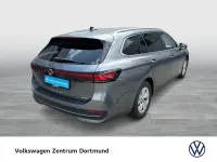 Gebraucht VW Passat Business 150 PS (110 kW) 2025 Grau Kombi