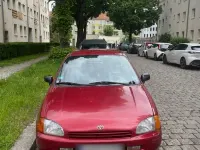 Gebraucht Toyota Starlet 75 PS (55 kW) 1997 Rot Kleinwagen