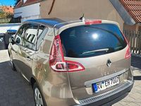 Gebraucht Renault Scénic III Dynamique 131 PS (96 kW) 2011 Beige Van / Kleinbus