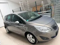 Gebraucht Opel Meriva Design Edition 120 PS (88 kW) 2011 Grau Van / Kleinbus