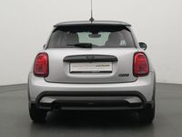 Gebraucht Mini Cooper Essential 136 PS (100 kW) 2023 Melting silver Kleinwagen
