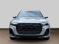Neu Audi Q7 Ambiente 394 PS (289 kW) 2025 Satellitsilber metallic SUV