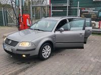 Gebraucht VW Passat 131 PS (96 kW) 2002 Grau Kombi