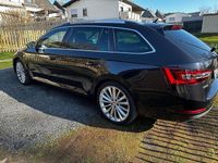 Gebraucht Skoda Superb Style 190 PS (139 kW) 2015 Schwarz Kombi