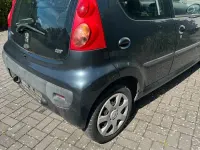 Gebraucht Peugeot 107 68 PS (50 kW) 2010 Grau Kleinwagen
