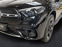 Gebraucht Mercedes GLC300e AMG 333 PS (244 kW) 2026 Schwarz SUV