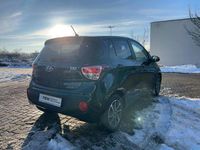 Gebraucht Hyundai i10 Trend 67 PS (49 kW) 2018 Phantom black. / mic (schwarz) Kleinwagen