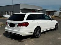 Gebraucht Mercedes E220 170 PS (125 kW) 2013 Weiß Kombi