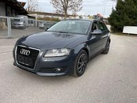 Gebraucht Audi A3 Attraction 105 PS (77 kW) 2011 Grau Kleinwagen
