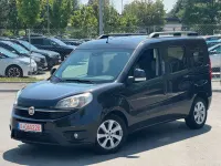 Gebraucht Fiat Doblò Lounge 120 PS (88 kW) 2017 Schwarz Van / Kleinbus