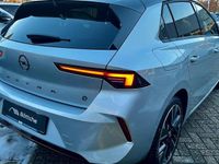 Neu Opel Astra 114 kW (156 PS) 2026 Grau/typ aussenverkleidung met Limousine