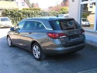 Używany Opel Astra Dynamic 125 KM (91 kW) 2018 Szary Kombi