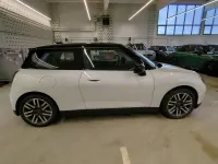 Gebraucht Mini Cooper Classic 135 kW (184 PS) 2025 Weiß Kleinwagen