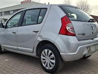 Gebraucht Dacia Sandero Lauréate 75 PS (55 kW) 2008 Grau Kleinwagen