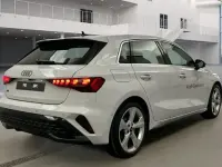 Gebraucht Audi A3 S-Line 150 PS (110 kW) 2025 Weißkeine angabe Limousine