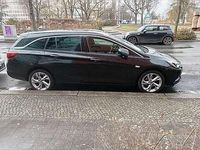 Gebraucht Opel Astra Edition 136 PS (100 kW) 2016 Schwarz Kombi
