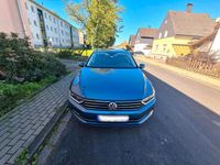 Gebraucht VW Passat 150 PS (110 kW) 2014 Blau Kombi