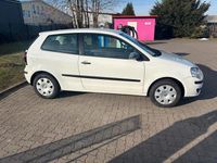 Gebraucht VW Polo 60 PS (44 kW) 2007 Weiß Kleinwagen