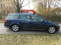 Gebraucht VW Passat Comfortline 140 PS (102 kW) 2013 Blau Limousine