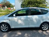 Gebraucht Seat Altea XL 105 PS (77 kW) 2011 Weiß Van / Kleinbus