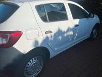 Gebraucht Dacia Sandero 73 PS (53 kW) 2016 Weiß Kleinwagen