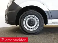 Gebraucht VW Crafter 177 PS (130 kW) 2025 Weiss Van
