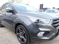 Usado Ford Kuga ST-Line 242 HP (177 kW) 2018 Cinzento SUV
