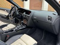 Używany Audi A5 Cabriolet Design 245 KM (180 kW) 2012 Szary Kabriolet