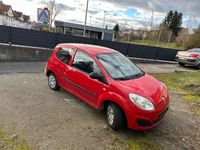 gebraucht Renault Twingo Authentique 1.2 60 Authentique 2 Hand